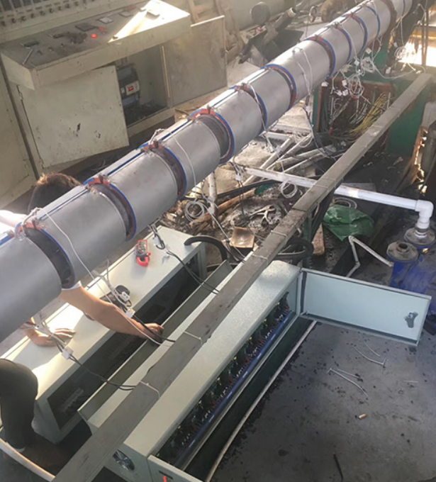 擠出機(jī)3.png 擠出機(jī)3.png