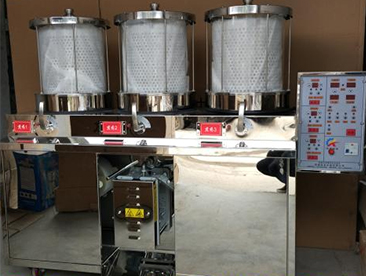 中藥機.jpg 中藥機.jpg